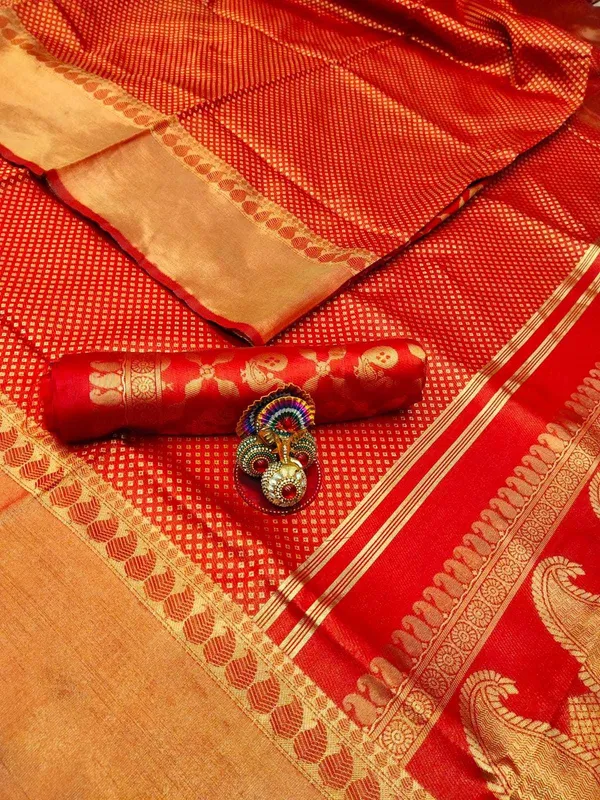 Red_Embellished_Bollywood_Jacquard_Saree_(Red)